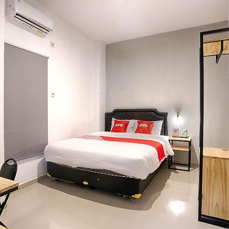 Safara Guesthouse Syariah Семаранг Екстер'єр фото