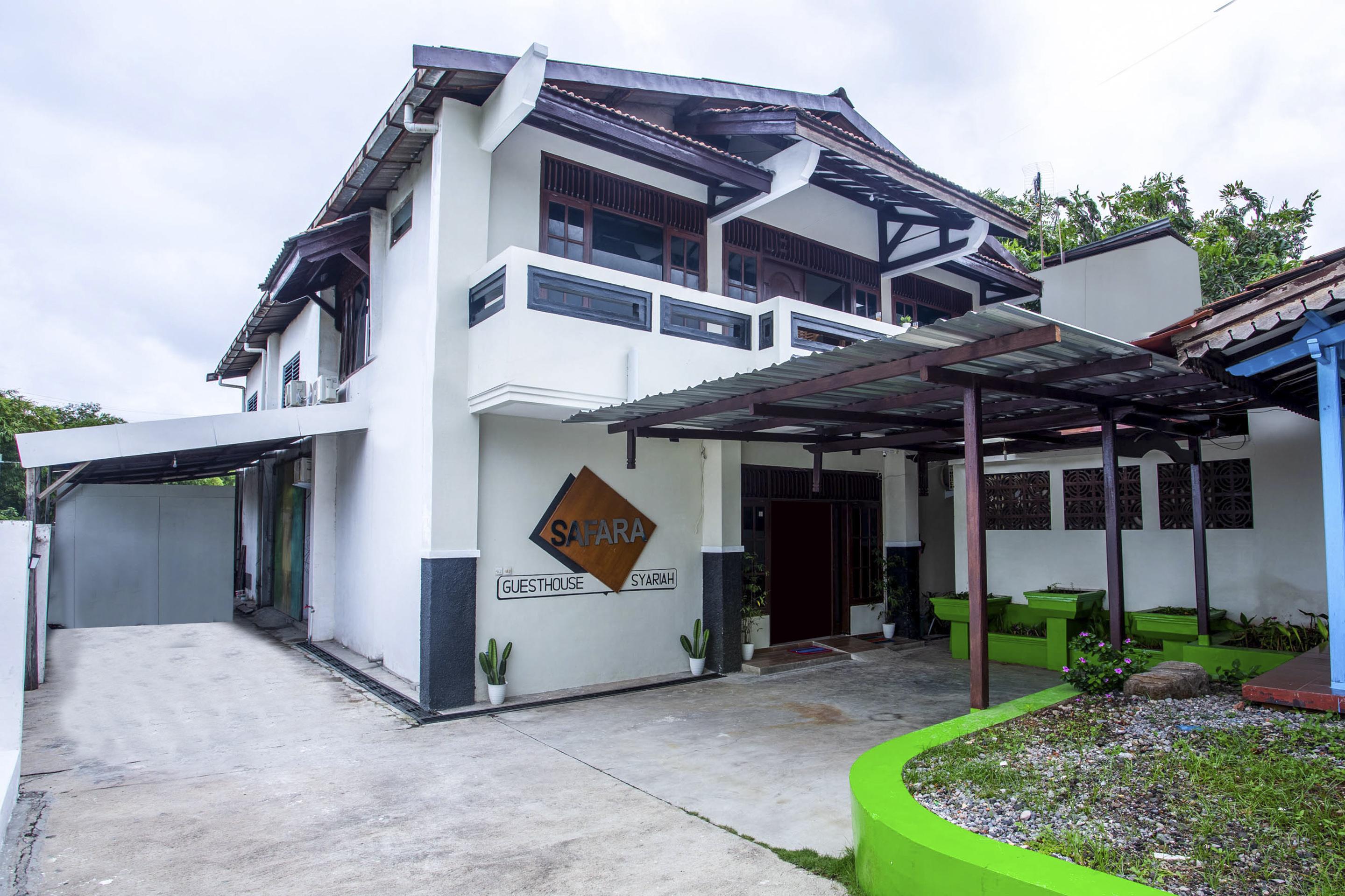 Safara Guesthouse Syariah Семаранг Екстер'єр фото