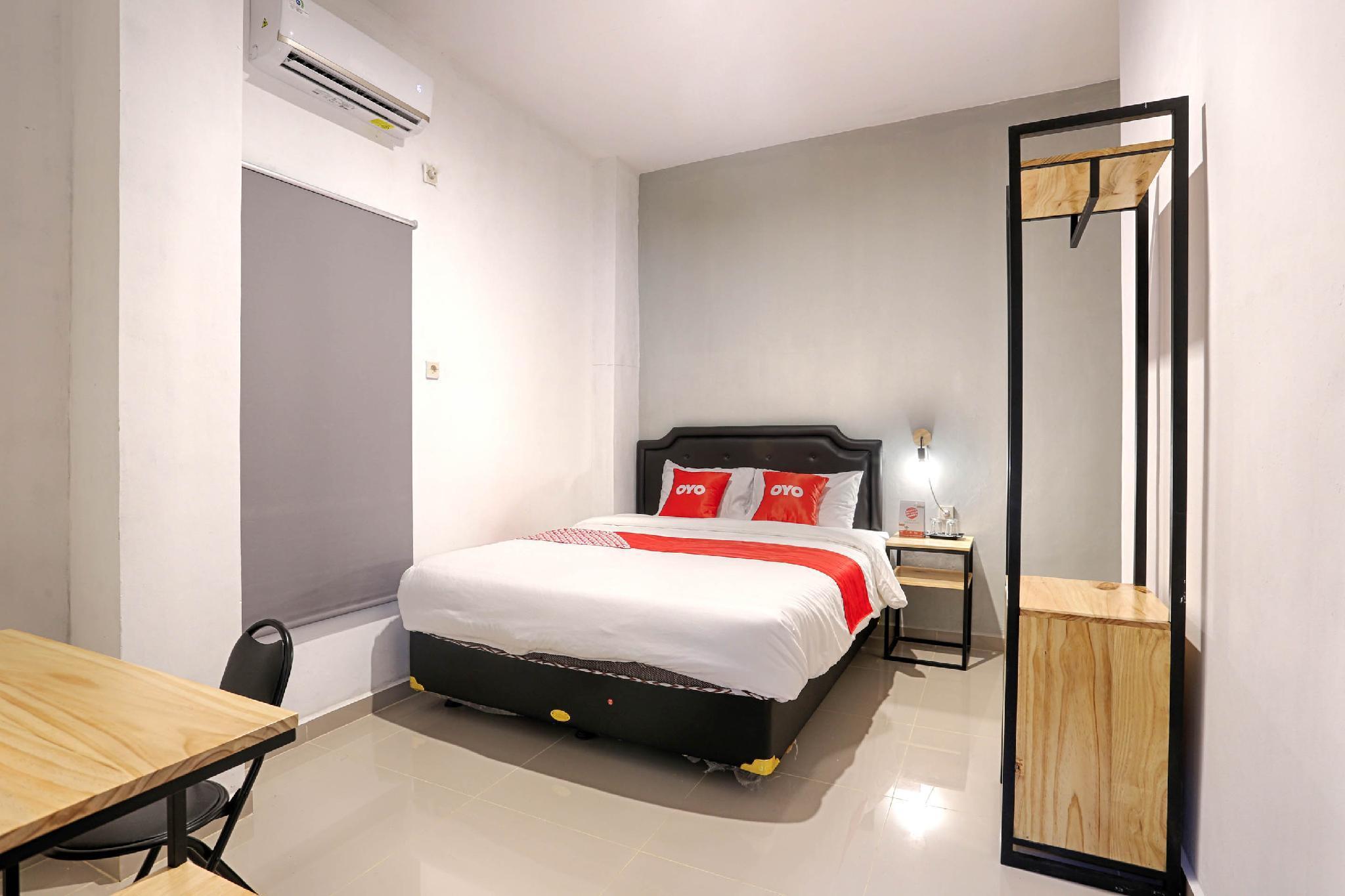 Safara Guesthouse Syariah Семаранг Екстер'єр фото